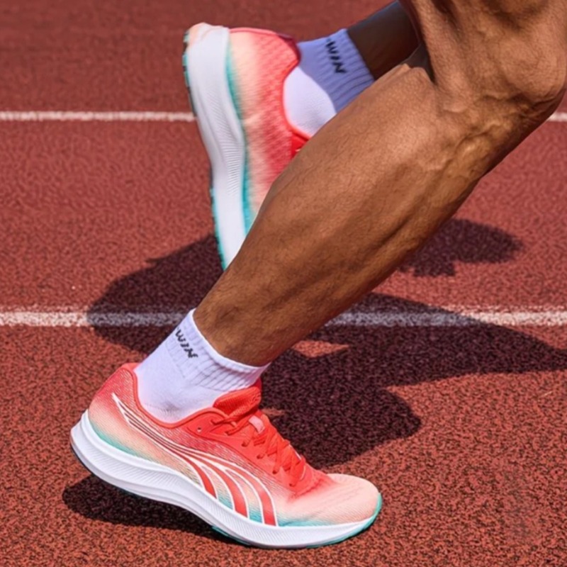 Chaussures de course professio - Outdoor Sport Flooring avis et prix