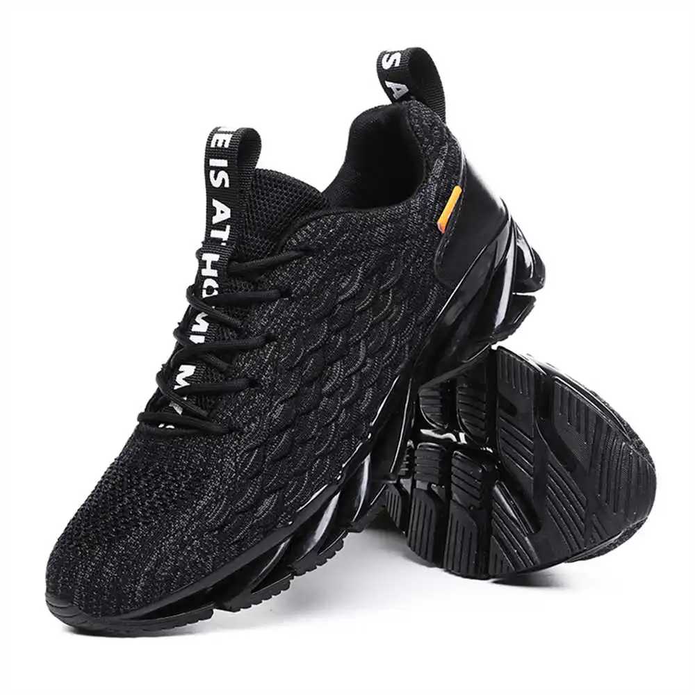 Chaussures de marche pour homm - Outdoor Sport Flooring avis et prix
